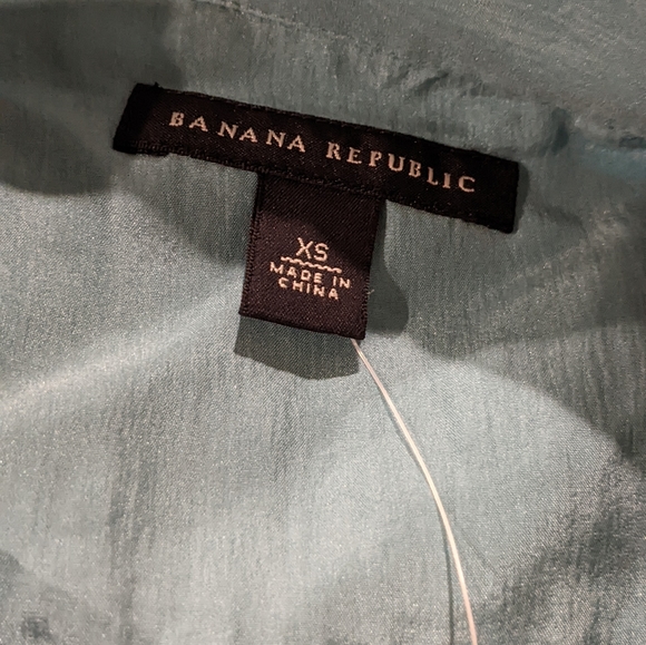 Turquoise button up top - Picture 2 of 3